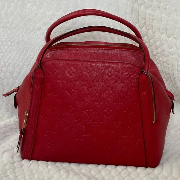 Louis Vuitton Marais MM Empreinte Cerise Red Bag - Picture 3 of 16